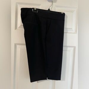 Alfred Sung Black 10” Dress Shorts Size 6